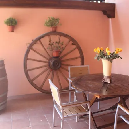 La Casa Madrona * فيلاكاستين